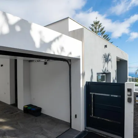 Villa Casa Erbozeta By Lovelystay Funchal (Madeira)