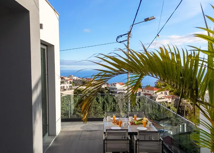 Casa Erbozeta By Lovelystay Funchal (Madeira)